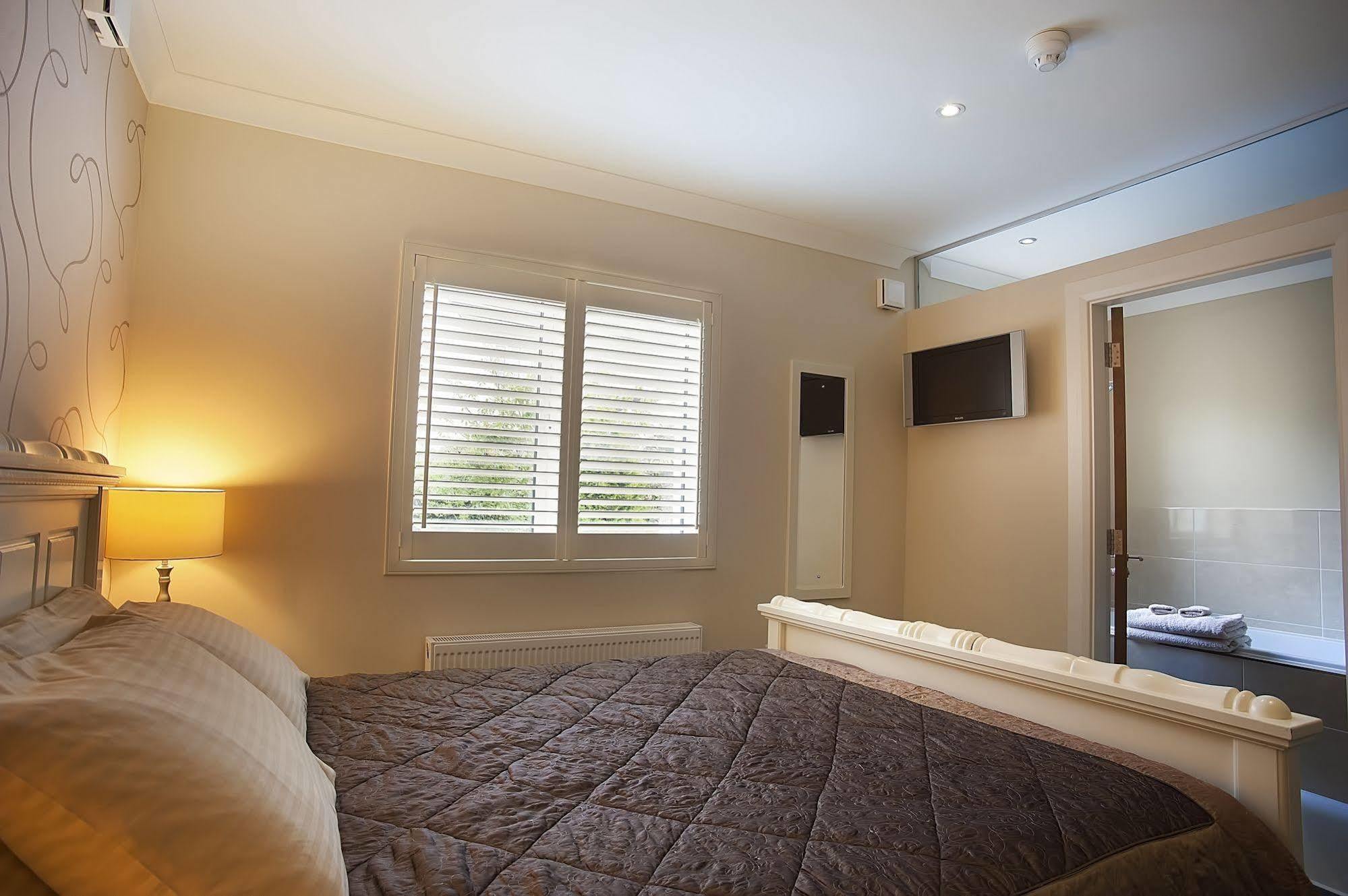 Sea Breeze Lodge B&B Galway Exteriér fotografie